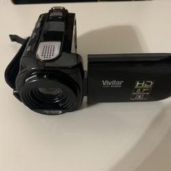 Vivitar Dave 910HD Video camera 