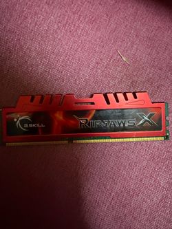 (TRADE FOR 2 8GB RAM STICKS OR 35$) 2 ran sticks 1 is x skill ripjawsx 16gb ram and the other is a 4gb ram unknown of ddr