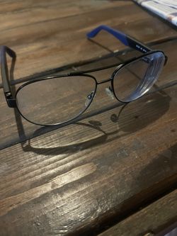 Frames (Salvador Ferragamo)