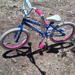 Huffy Seastar Kids Bike – Pink/Blue – Good Condition