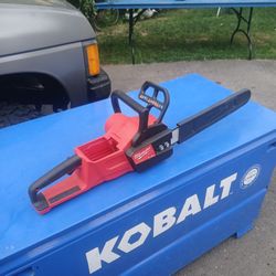 Milwaukee chainsaw brand new never used. 16 inch bar.