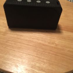 black /grey bluetooth speaker