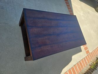Coffee table & 2 matching end tables
