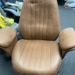 Home Office Desk Chair with Rocking Function, Brown Ergonomic Office Chair with Arms, Height Adjustable Swivel Modern Task Chair, Executive Office Cha