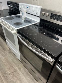 Nice clean stainless steel stove