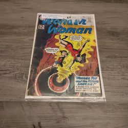 1962 Wonderwoman #132 Comic Book