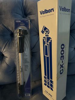 Velbon CX-300 camera tripod and Sima SMP-1 monopod