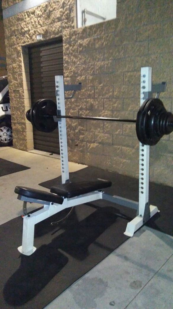 Fitness gear pro OB / 600 weight bench