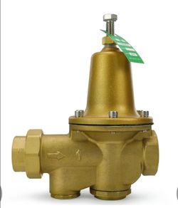 LF25AUB-Z3 Water Pressure Reducing Valve 1 Inch NPT Female Union + NPT Female, Polymer Seat, Adjustable 25-75 PSI
