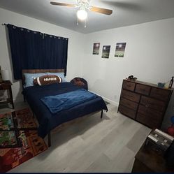 full size bedroom set brown wood 