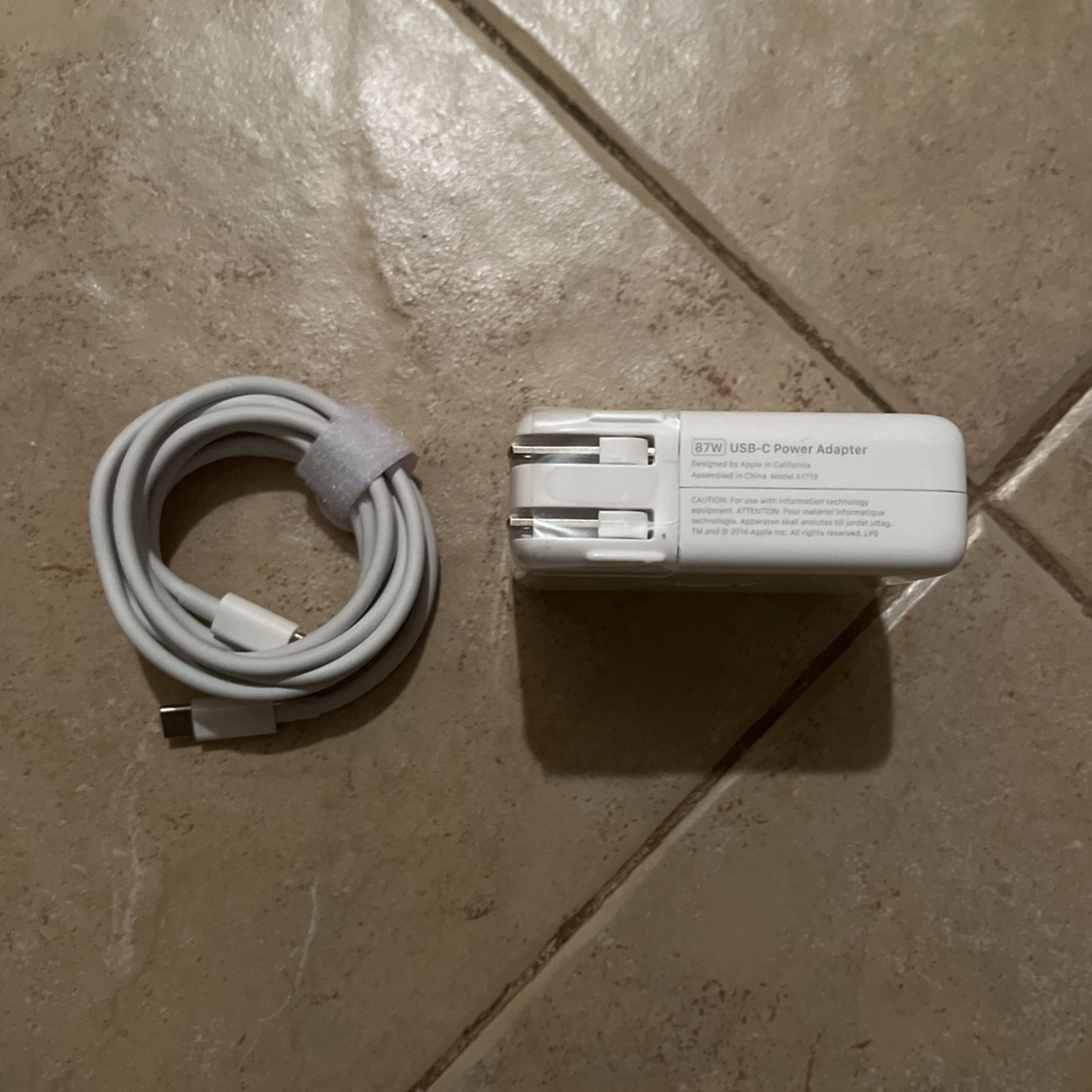 NEW APPLE ORIGINAL 87W USB C CHARGER POWER SUPPLY FOR MACBOOK PRO