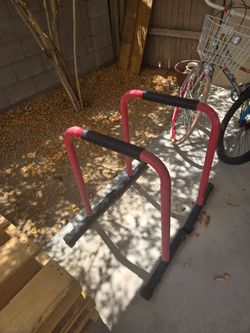 Hi-Beast Dip Bars