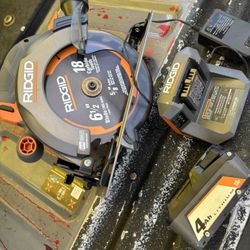 Skil Saw Ridged Con Pila Del 4 Y Cargador