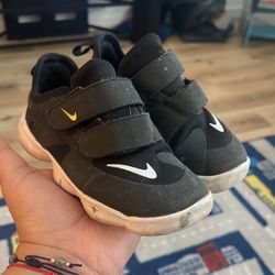Nike Size 9 Kids
