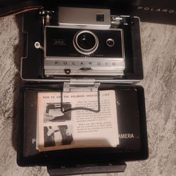 Polaroid Camera 