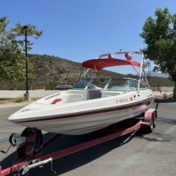 2006 Caravelle 23.2 Intercepter 