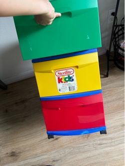 Kids organizer drawers