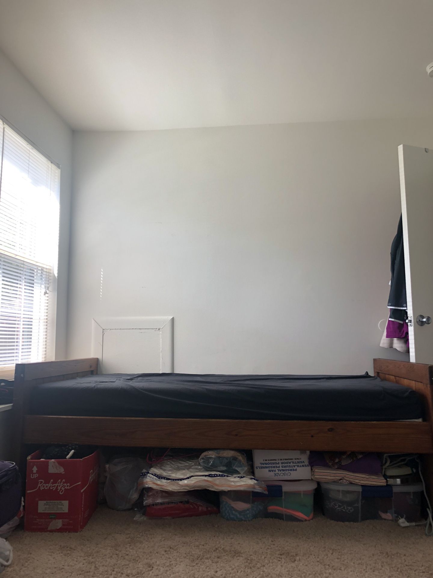 Bad And Memory Foam Mattress
