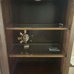 Entertainment center