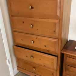 Dresser Very Nice Wood