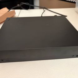 Xbox one X clean model