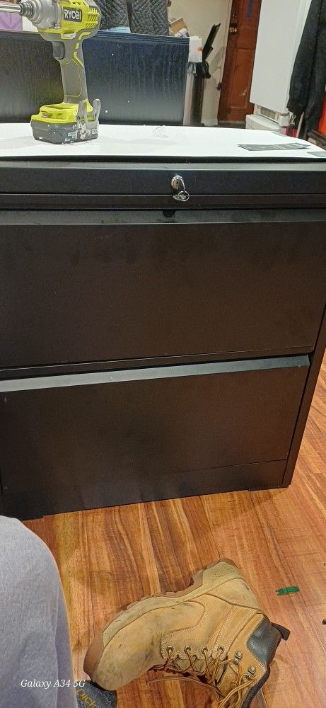 2 Drawer Filing Cabinet With Keys
