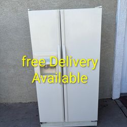 Kenmore Side By Side Refrigerator (Dimensions 35" W 69" H