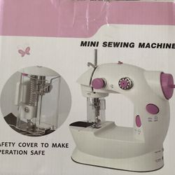 Mini Sewing machine