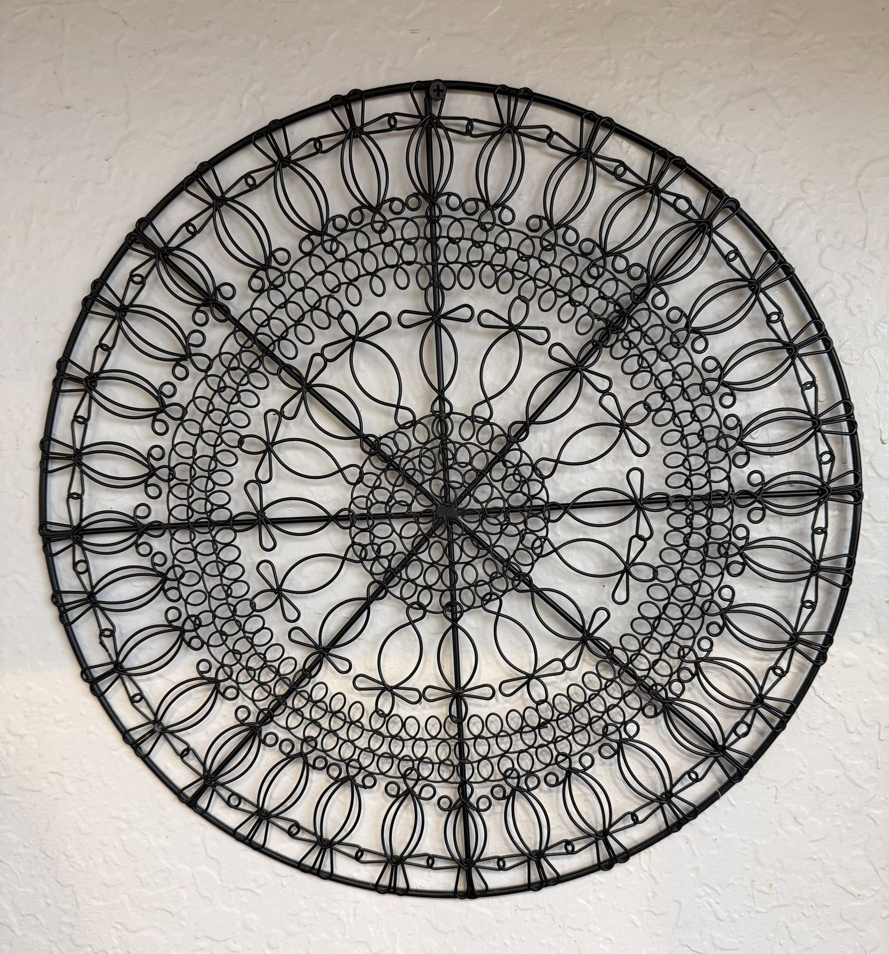 14” Black Metal Wall Art Decor