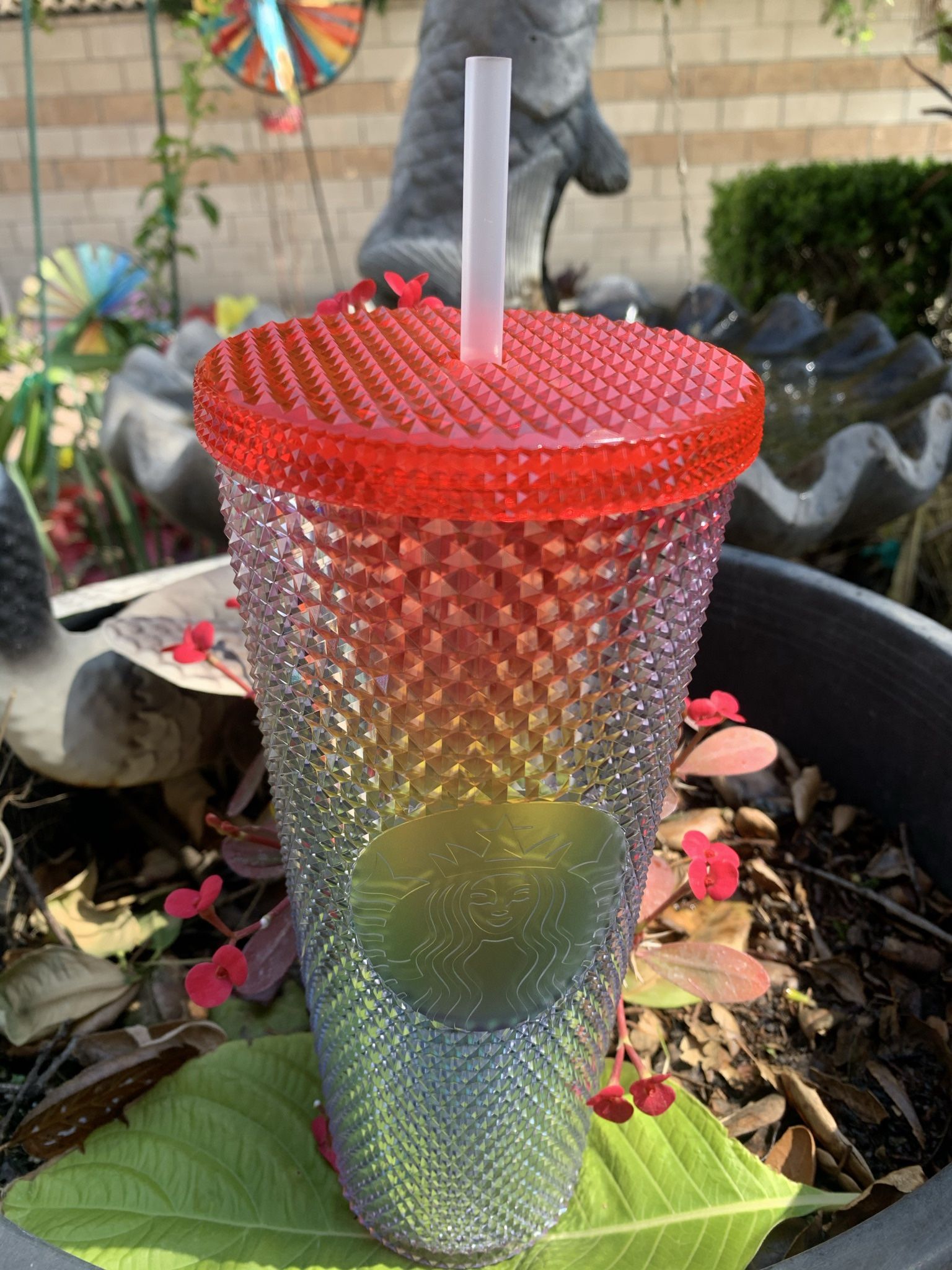 Starbucks China 2021 Valentine's 24oz Rainbow Diamond Studded Cup Tumbler