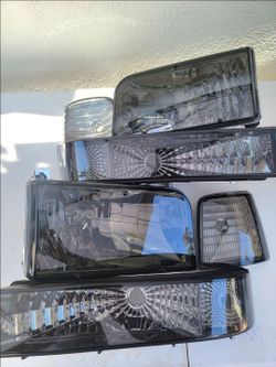 Ford F150 F250 F350 Bronco Headlights Luces Micas Calaveras Faros Faroles Focos Headlamps