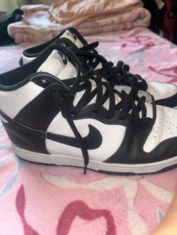 Nike Dunk High Black and White Sneakers