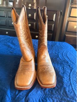 Women’s tan cowboy boots