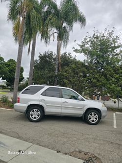 2006 Accura MDX 
Automatic 
runs very good 
no isues
Clean title
current tags 
AC WORK
Motor  3.7  L V6
2 new tires
4 WD
ac cold
Over 200kxxx MILES ,b