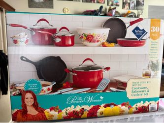 Pot and pan set