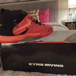 Kyrie Irving 2 Nike Sneaker 