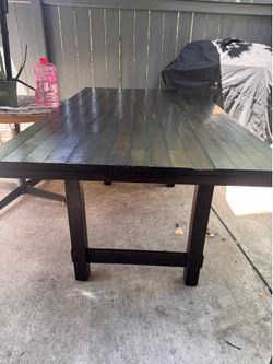 Dinning Table for 6