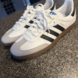 Brand New Men’s adidas Sambas White/gum Size 10