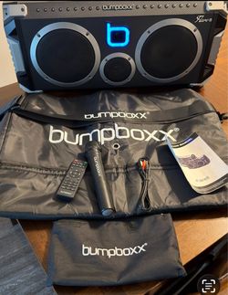 Bumpboxx Flare8 Bluetooth Boombox with Accessories
