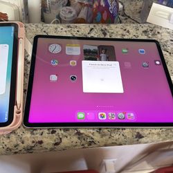 Apple iPad 12.9 5th generation 128GB