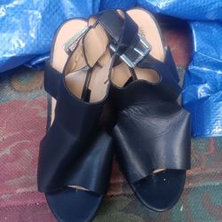 Used MICHAEL KORS Platform Wood Wedge  Strappy Sandals Black Leather Buckle Sz 9m