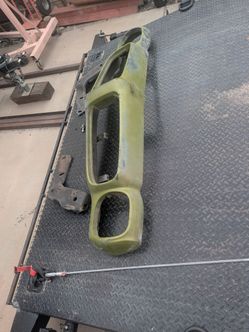 1970-72 Pontiac Firebird front bumper / nose