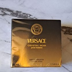 NEW & SEALED " AUTHENTIC VERSACE CRYSTAL NOIR WOMAN'S 1.7 OZ SPRAY 35$