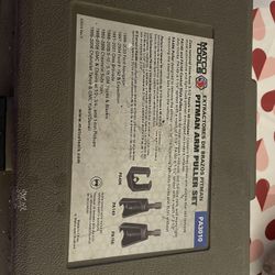 matco pitman arm puller set (PA3010) grest condition $235 firm in n Lakeland or shipping available 