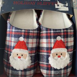 Holiday slippers New in box🤶🤶🤶