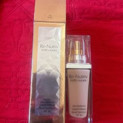 Re-nutrir Estee Lauder 