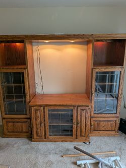 Entertainment center