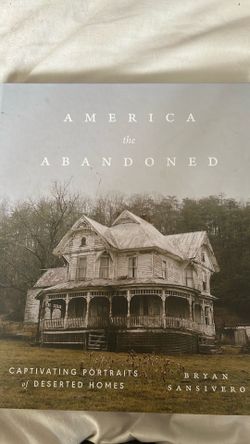 Hardcover    Abandoned Houses