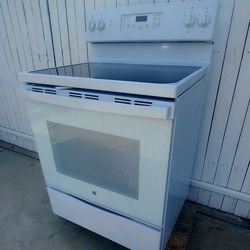 Stove 30" Push In White Electric