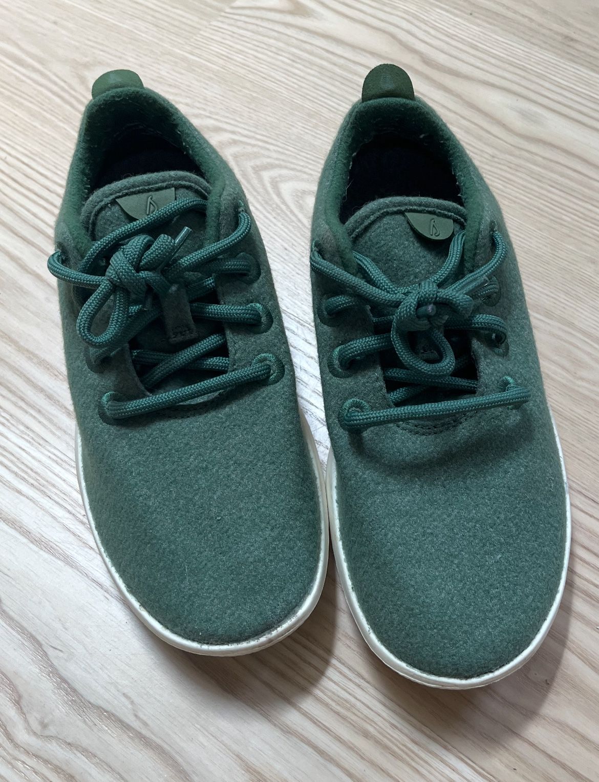 Size 7 Women’s Allbird Wool Runners